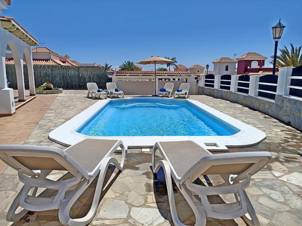Vv Jara Villa Caleta De Fuste Exterior photo